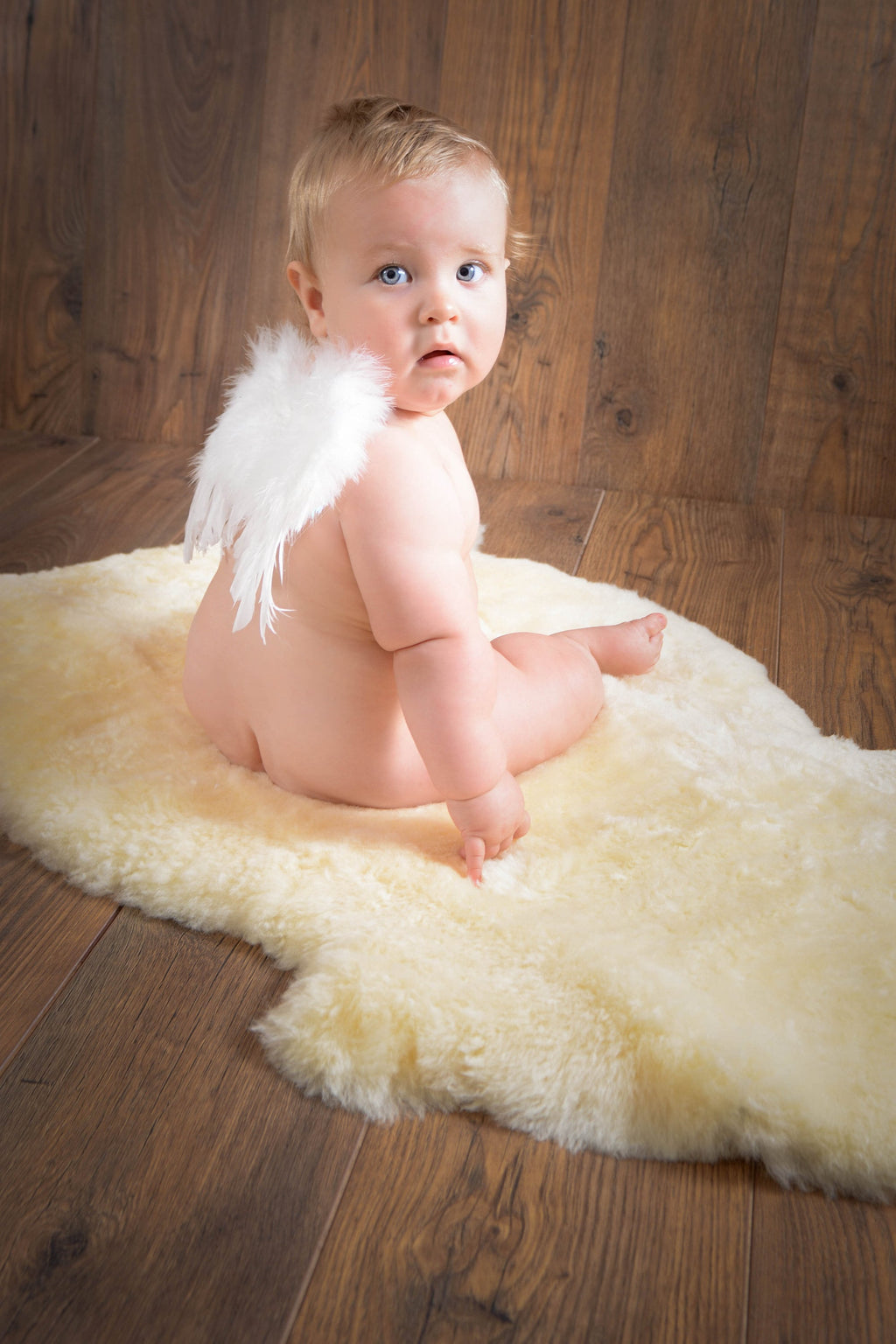 Genuine "Baby Safe" Sheepskin Shearling Cot Blanket Rug for Babies and Infants