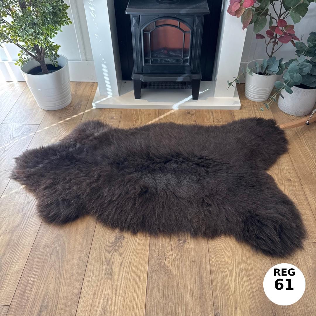 100% Undyed Rare Breed Sheepskin Rugs - Regular 61