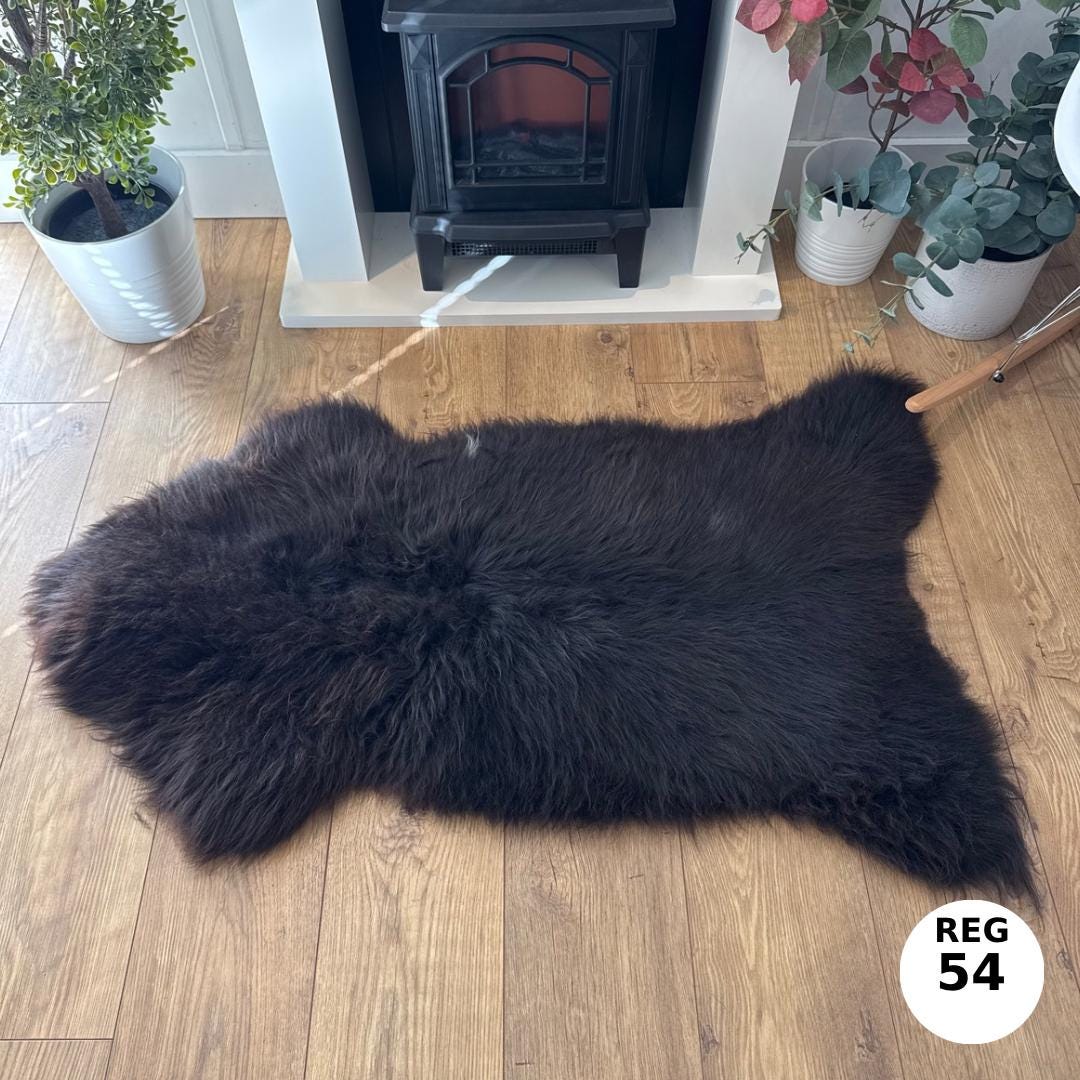 100% Undyed Rare Breed Sheepskin Rugs - Regular 54