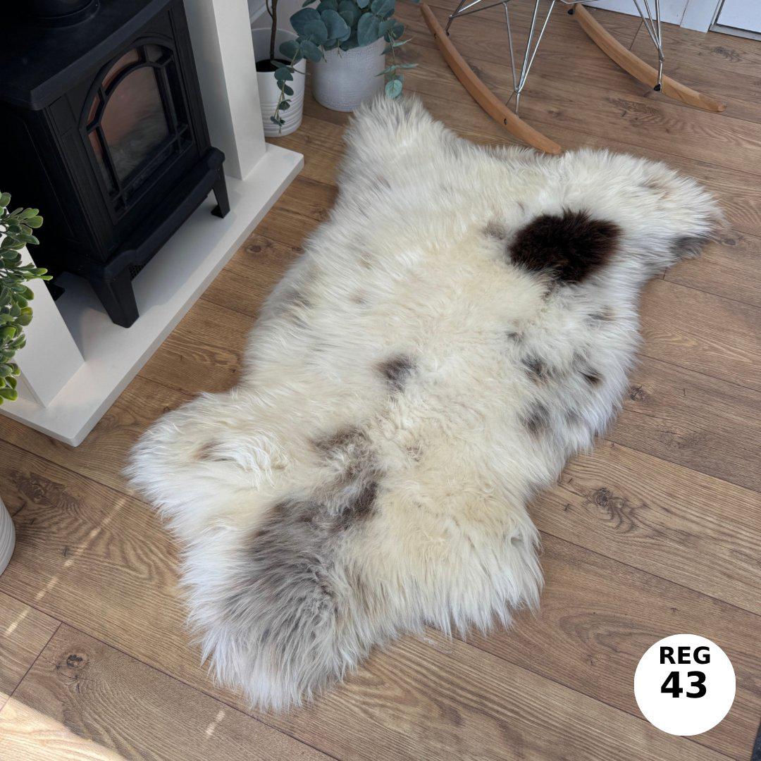 100% Undyed Rare Breed Sheepskin Rugs - Regular 43
