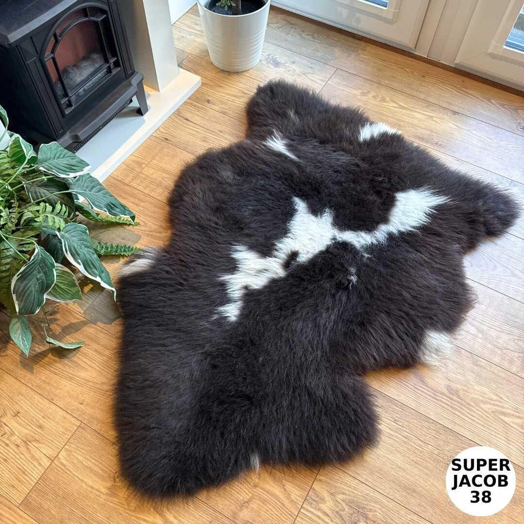 100% British Super Sized Jacob Undyed Rare Breed Sheepskin Rug - Super Jacob 38
